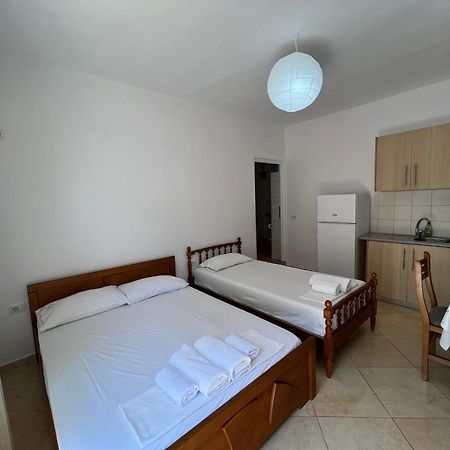 Vila Albi Ксамил Екстериор снимка
