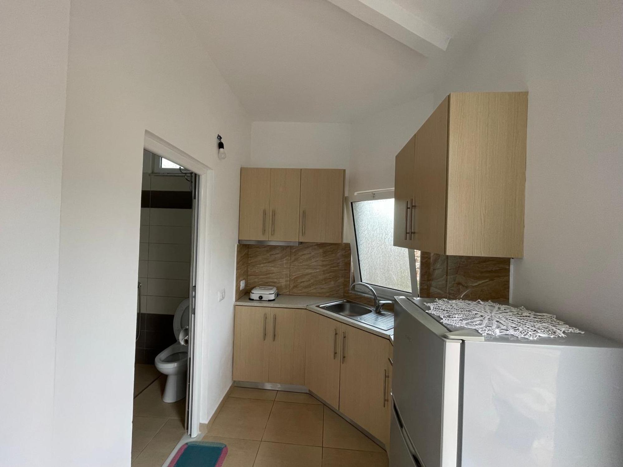 Vila Albi Ксамил Екстериор снимка