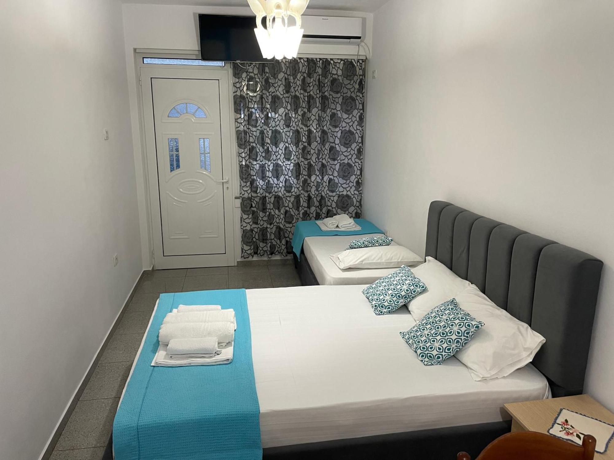 Vila Albi Ксамил Екстериор снимка