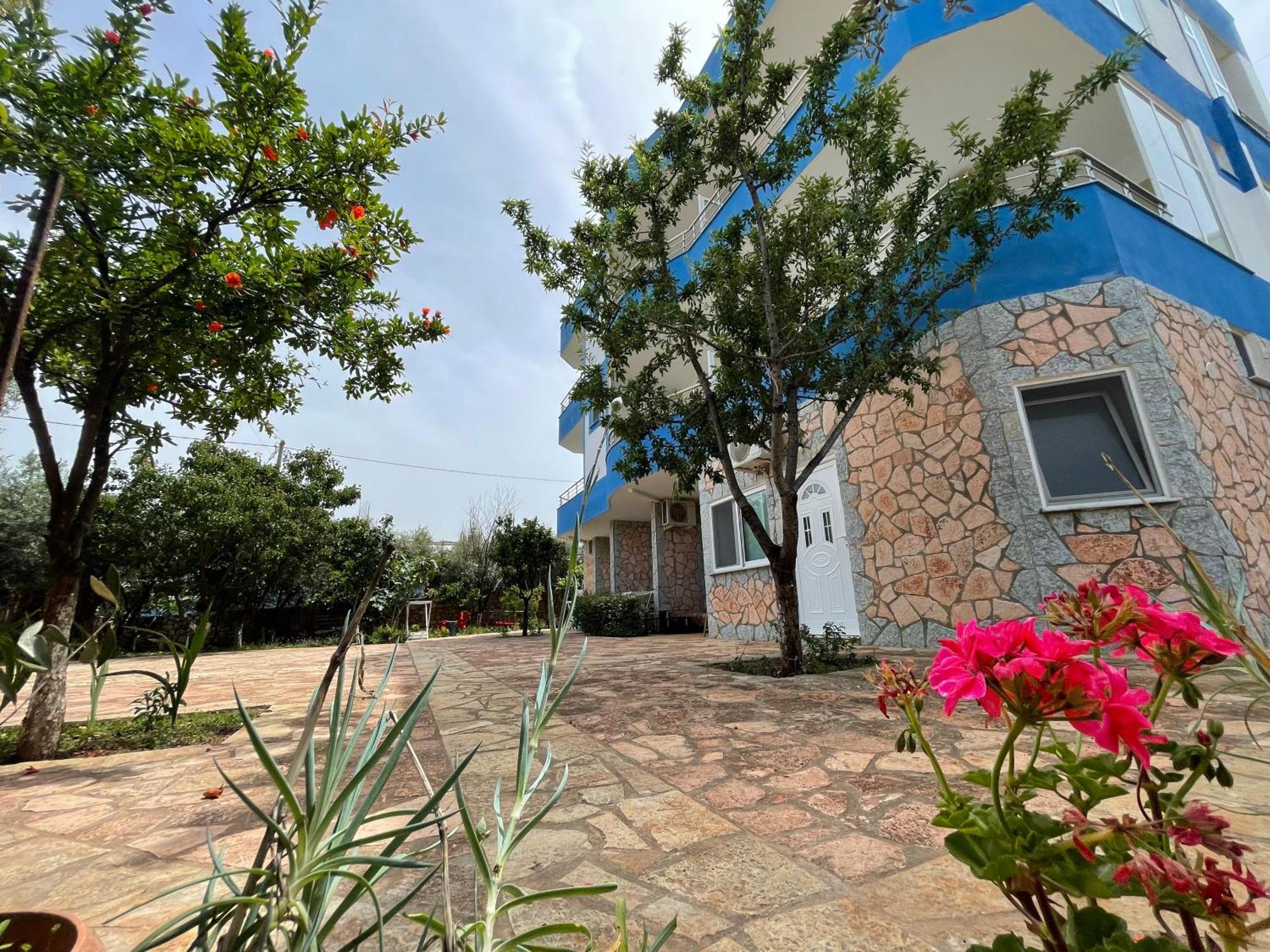 Vila Albi Ксамил Екстериор снимка