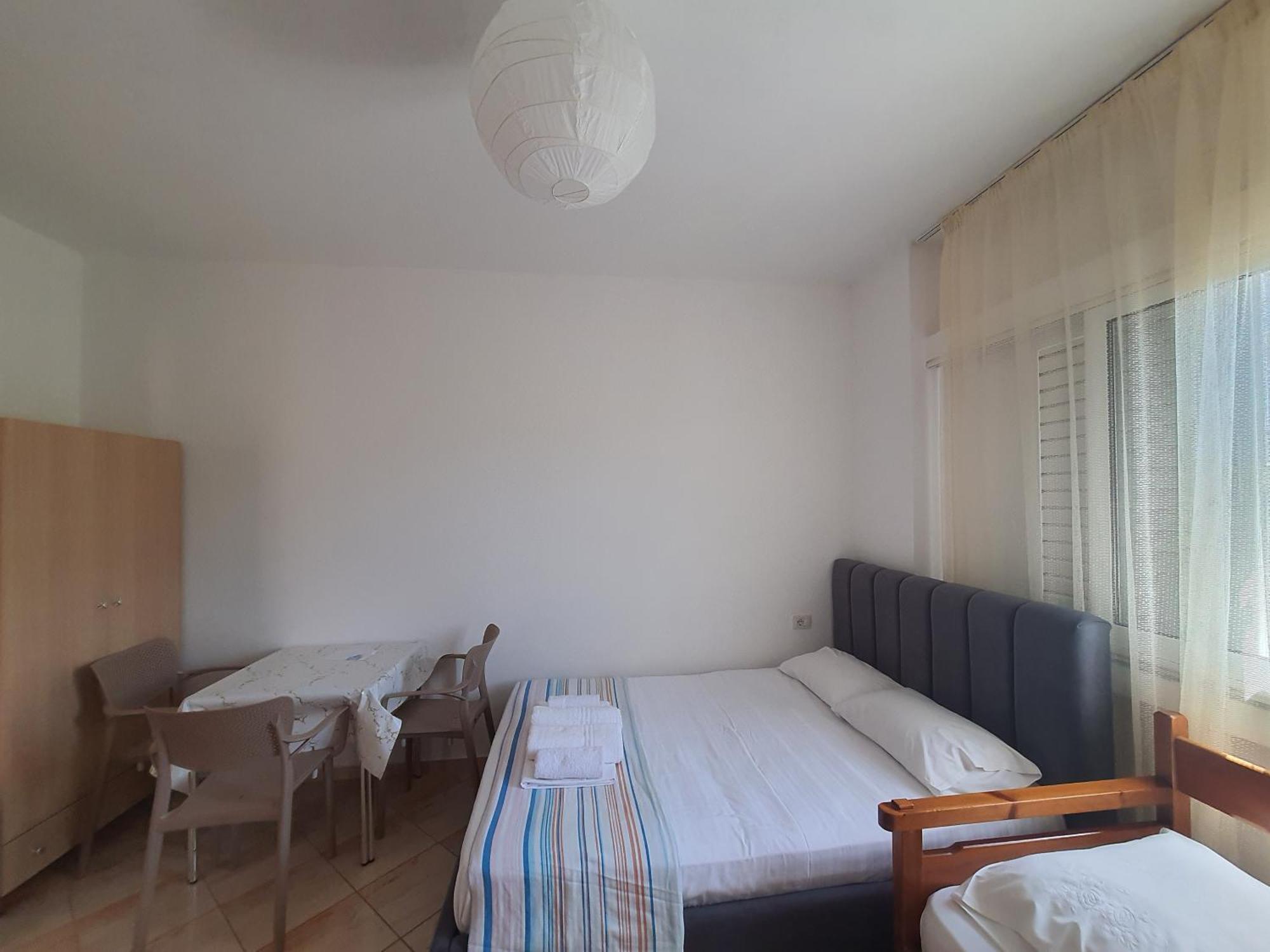 Vila Albi Ксамил Екстериор снимка