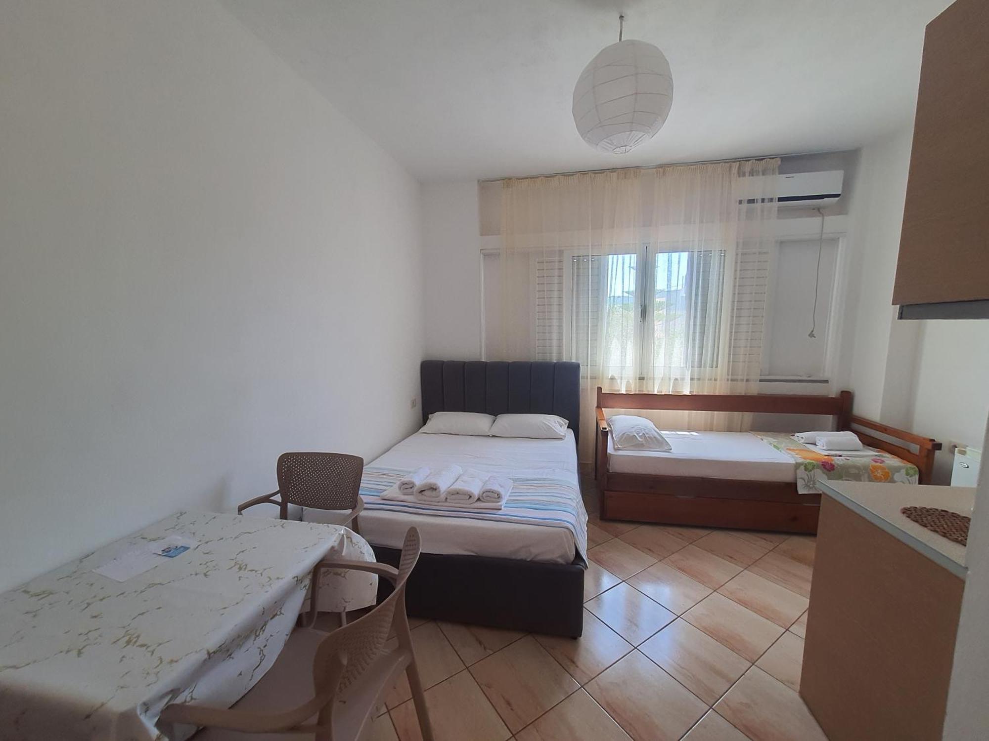 Vila Albi Ксамил Екстериор снимка